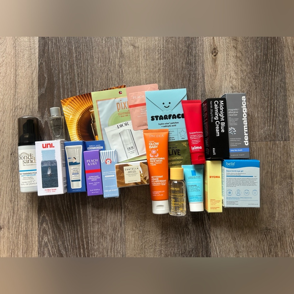 Lot of 21 Skincare Serum Moisturizer Wash Bundle Beauty